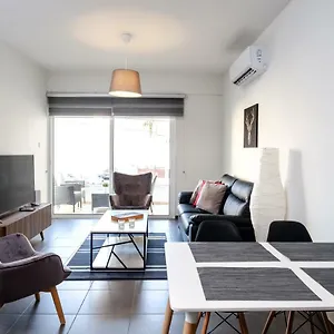 Апартаменты Book Me Now Central Flat, Ларнака